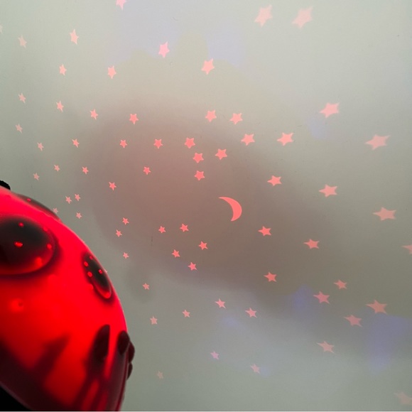 Cloud B Twilight Ladybug Night Light - Picture 6 of 10